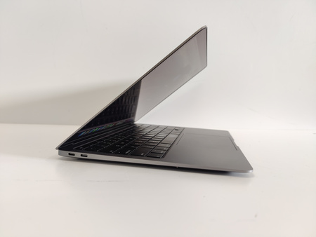 Apple MacBook Air 9.1 (A2179) / i5-1030NG7 / 8GB / 250GB SSD / 13.3" / macOS Sonoma