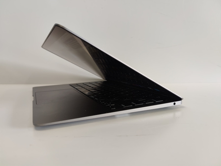 Apple MacBook Air 9.1 (A2179) / i5-1030NG7 / 8GB / 250GB SSD / 13.3" / macOS Sonoma