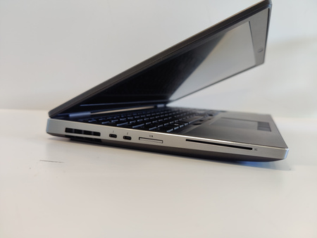 Dell Precision 7540 / i9-9980HK / 32GB / 1TB SSD / 15.6" FHD / nVidia Quadro T2000 - 4GB / Win 11 Pro