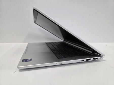 HP EliteBook 8 G1i 14 / Intel Ultra 5 235U / 32GB / 512GB SSD / 14" FHD / Win 11 Pro